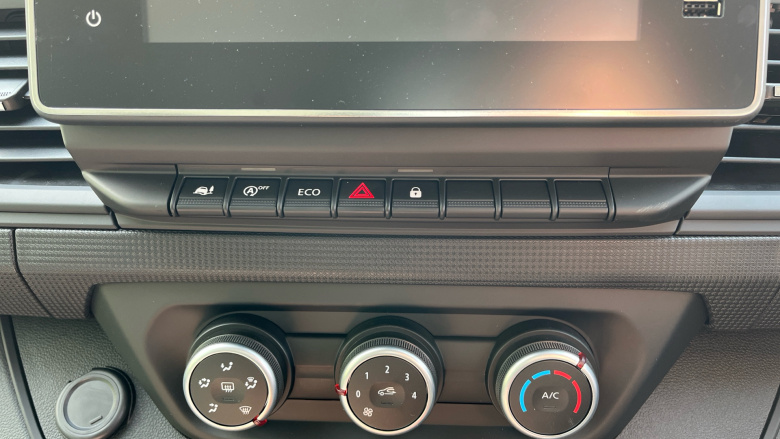 Renault Trafic Swb Diesel SL30 Blue dCi 130 Advance [Safety] Van